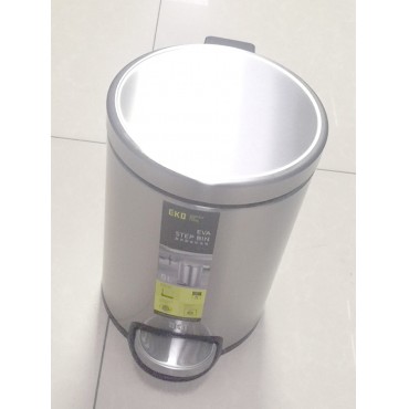 时尚垃圾桶 脚踏房间...